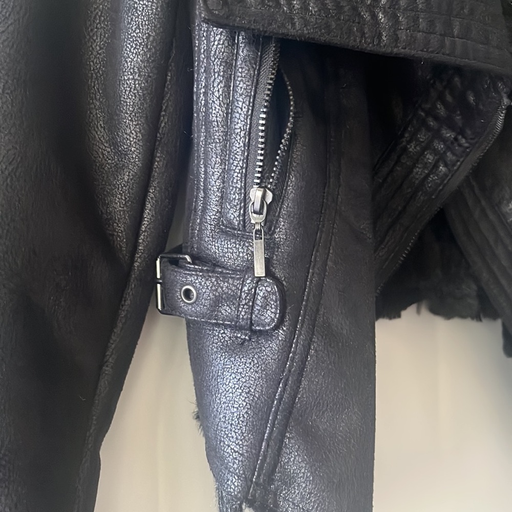 Faux suede and fur timed jacket - Picture 2 of 6